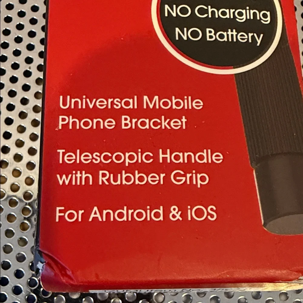 Wired Selfie Stick - Black and Red